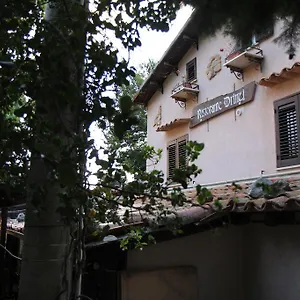 Casale Drinzi Alloggio per agriturismo Collesano